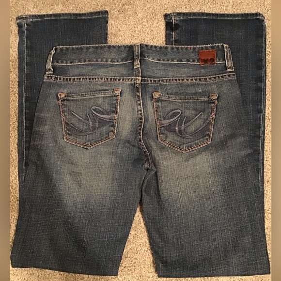 Express Bootcut Jean - Picture 3 of 5
